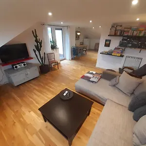 Apartment Fewo Für 2-6 Personen Im Grünen, Freudenberg (Bavaria)
